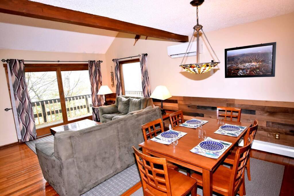 3-Bedroom Vacation Home Steps To Camelback Ski Area Ski-In Ski-Out Crescent Lake Extérieur photo