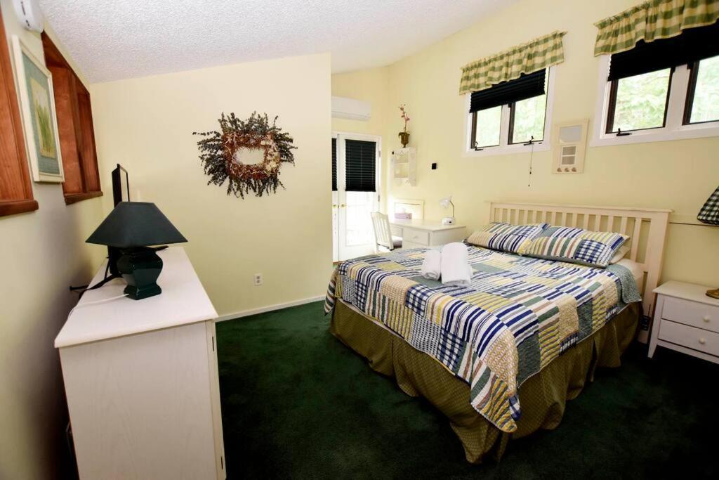 3-Bedroom Vacation Home Steps To Camelback Ski Area Ski-In Ski-Out Crescent Lake Extérieur photo